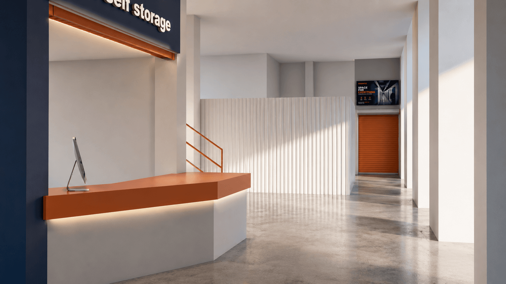 Ο πάγκος της ρεσεψιόν και ο διάδρομος της Gigantic Self Storage